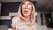 Мачеха Застала Нас Во Время Секса! Моя Подружка Играла в Игру и Оказалась Участником! 