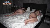Рыжеволосые мамочки просыпаются и обнаруживают горячего пасынка в постели! 