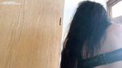 Трахает жену вместе с лучшим другом 