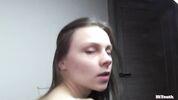 Поимел похотливую сводную сестренку и с кайфом кончил в нее 