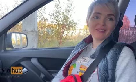 Минет и секс с таксистом в заброшенном здании