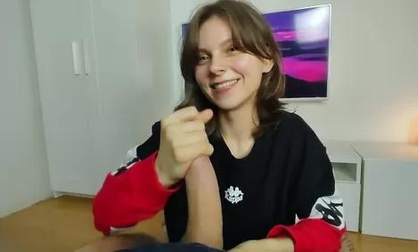 Подборка грязных масок для лица от милой любительской шлюшки hiyouth - Горячая сперма в рот + Cumplay!