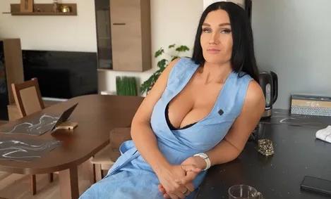 Замужняя дама на моем члене